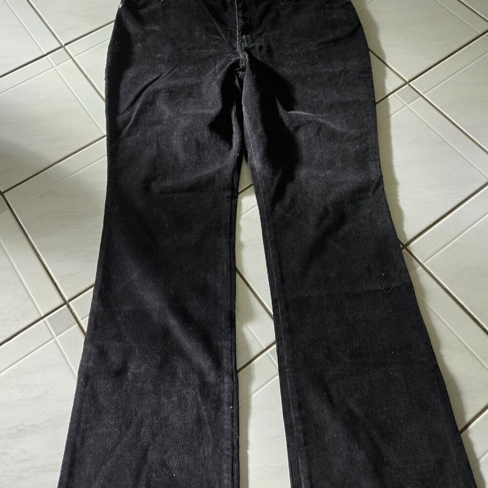 NWT St. John's Bay Bootcut Corduroys Black 14 - Picture 3 of 4